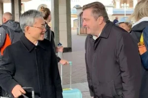 До України прибув новий посол Японії