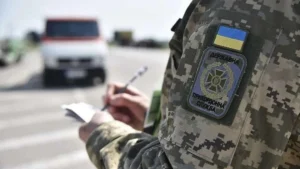 Через західний кордон України за тиждень прослідували 685 тис. осіб