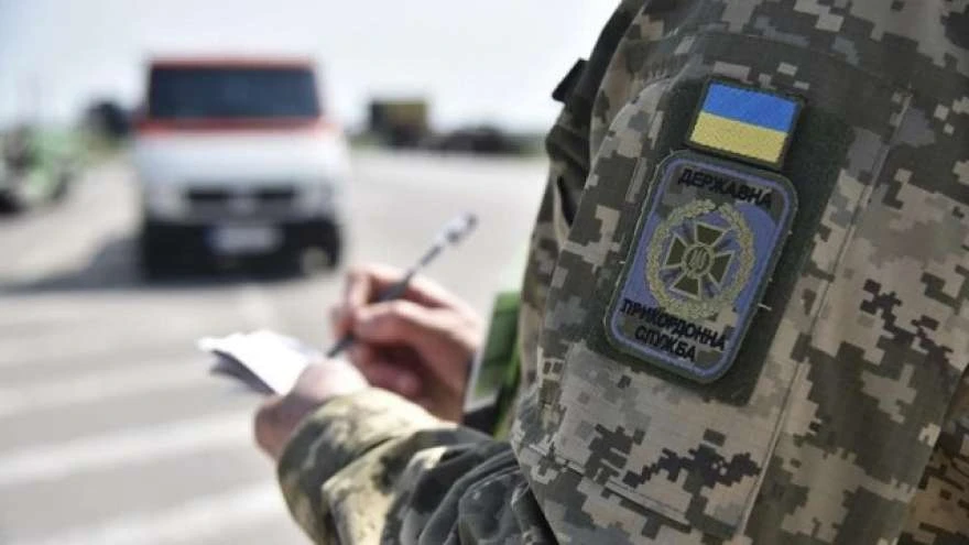 Через західний кордон України за тиждень прослідували 685 тис. осіб