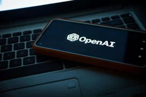 У OpenAI заговорили про небезпеку ШІ: головний науковець закликав пригальмувати