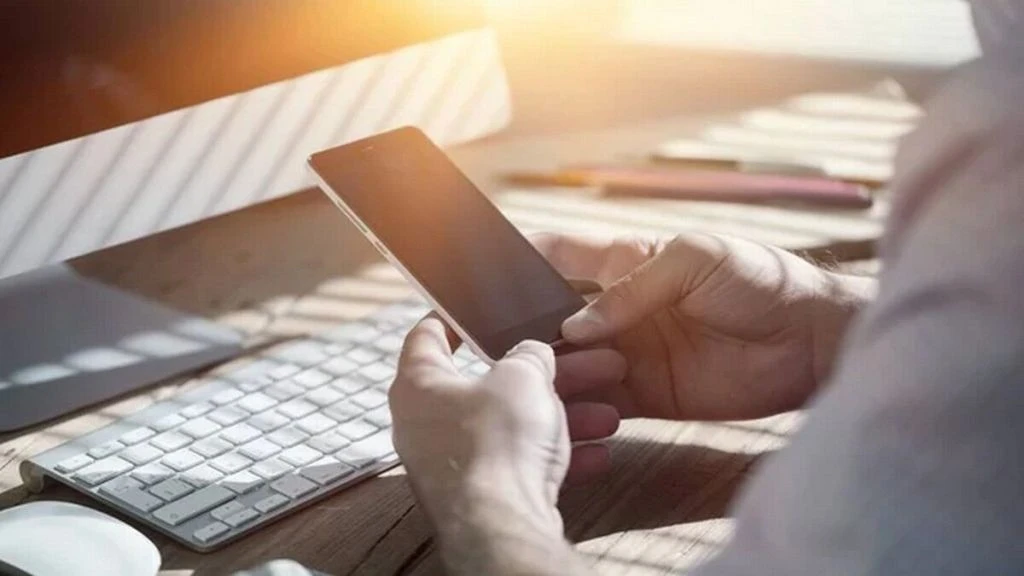 Мобільний зв’язок за 270 грн: які тарифи пропонують Київстар, Vodafone та lifecell