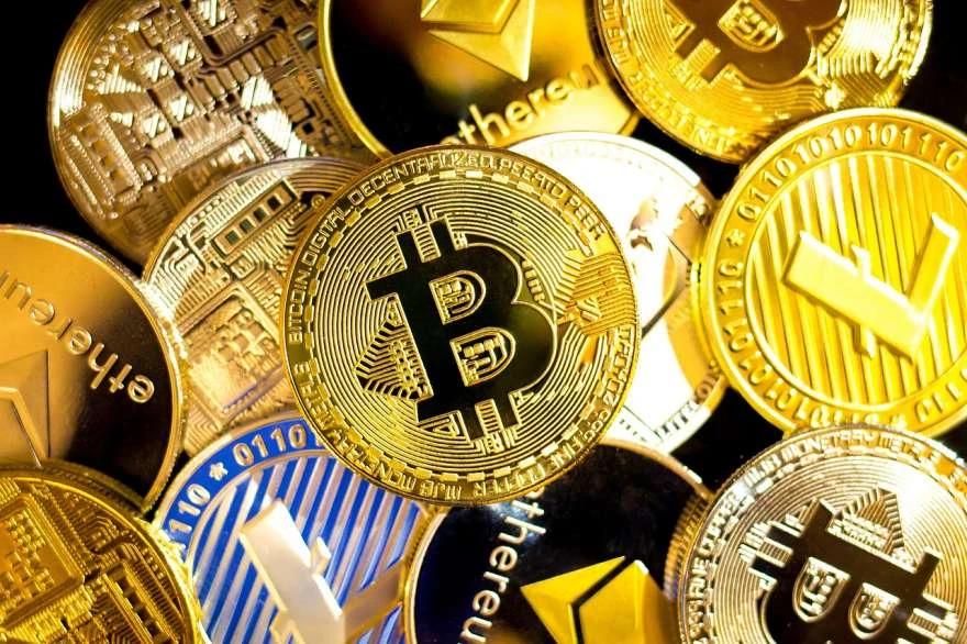 Крипторинок попередньо завершує тиждень зниженням — аналіз Fixygen